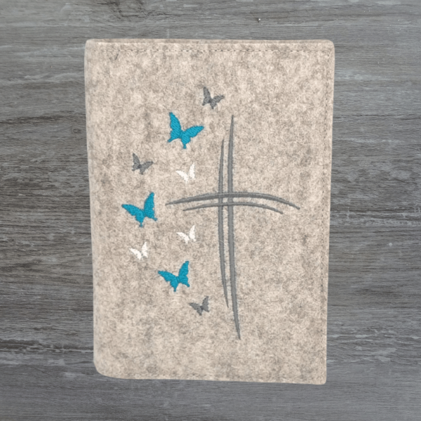 Wosadnikhülle in beige meliert, Kreuze, Schmetterlinge